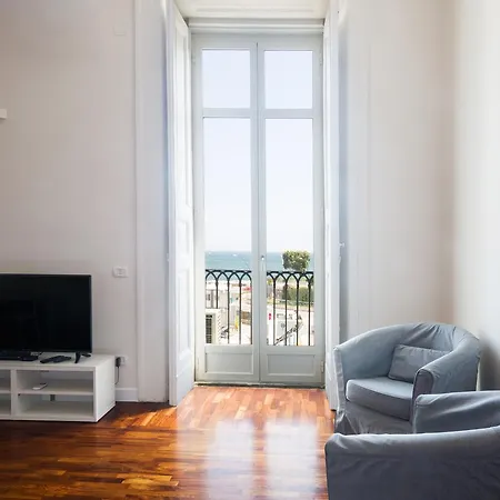 Bed & Breakfast Palazzo Mirelli *