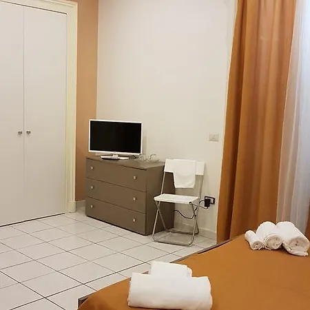 Πανσιόν Sweet Night 2*