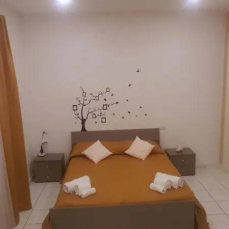 Πανσιόν Sweet Night 2*