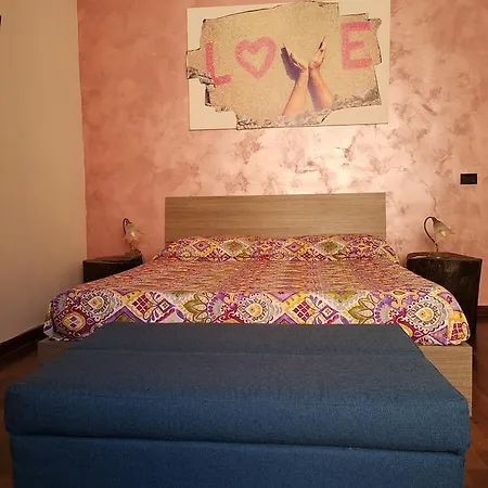 Smiling Bed & Breakfast Neapol