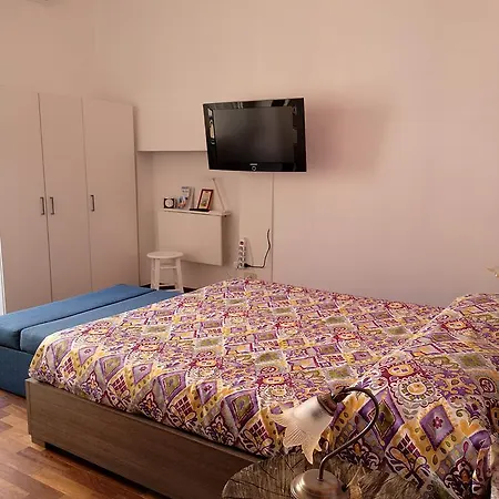 Smiling Bed & Breakfast Neapol