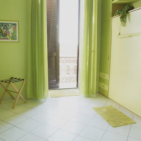 Al Centro E Meglio * Napoli