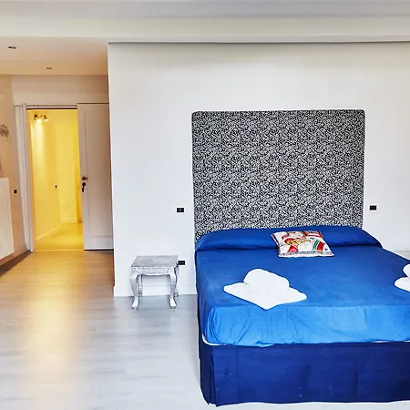 Neapolis Bellini Bed & Breakfast Napels