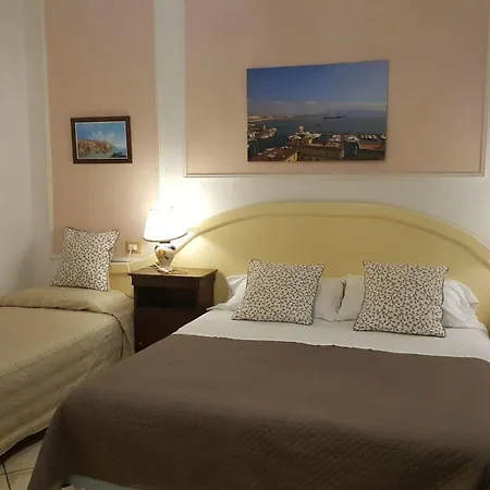 Gasthof Bed & Breakfast Napoli Centrale Neapel
