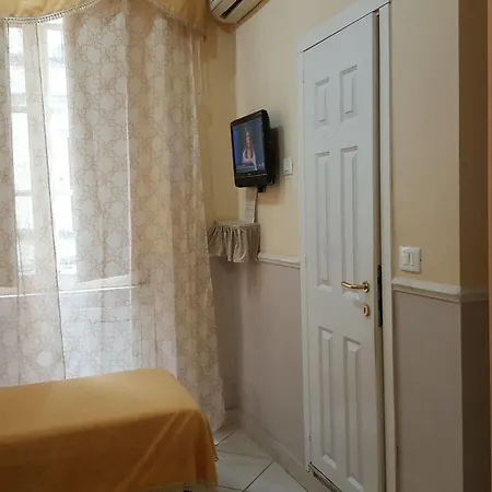 Gasthof Bed & Breakfast Napoli Centrale Neapel