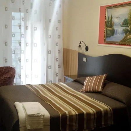 Bed & Breakfast Napoli Centrale Gasthof 3*