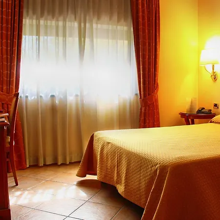 Le Cheminee Business 4* Naples