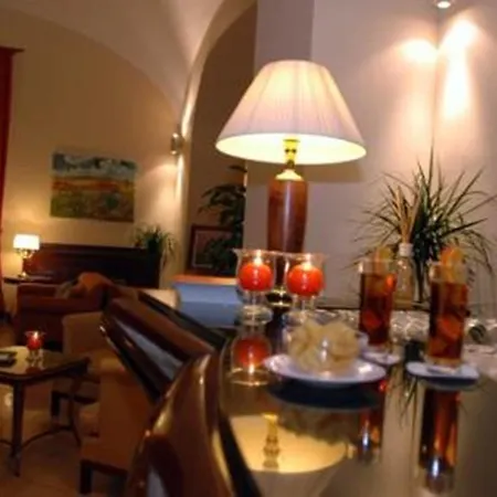 Hotel Le Cheminee Business 4*