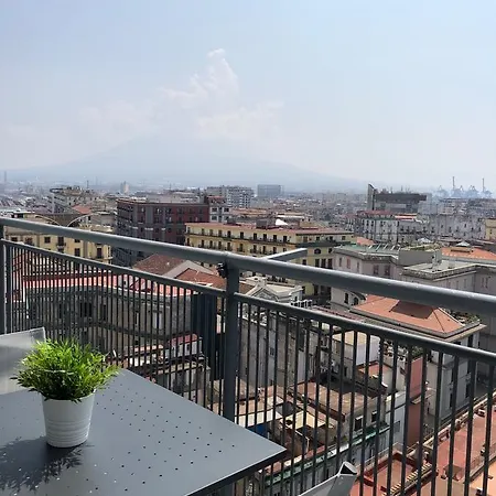 South Hands Napoli