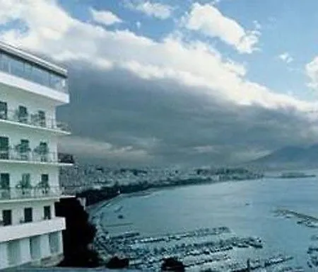 فندق Bw Signature Collection Paradiso نابولي