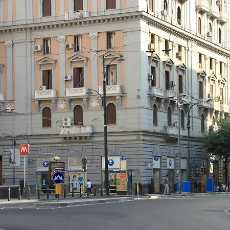 Bovio Modern 3* Naples