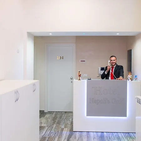Guest house Napoli's Gold 3*