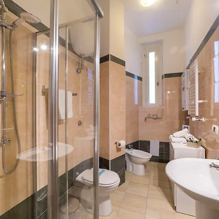 Be Italian Flat Duomo 319 Bed & Breakfast