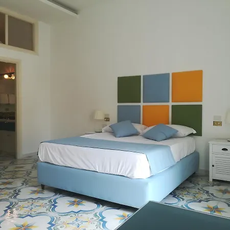 Suitenapolisantalucia Bed & Breakfast Naples