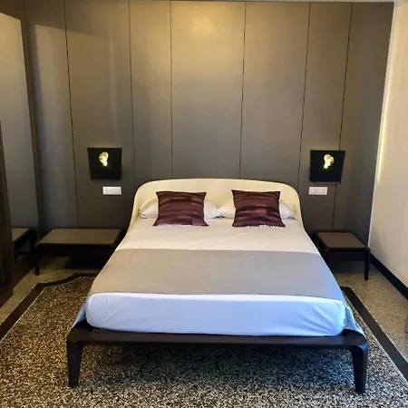 Apart Otel Dimora Augusteo
