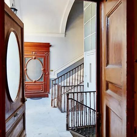 Neapolis Bellini Bed & Breakfast 2*
