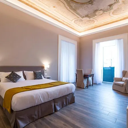 Foro Carolino S&b 2* Napoli