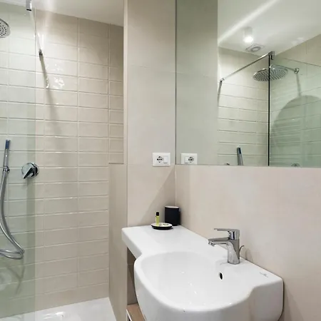 Acate81 Lifestyle Appart hôtel *