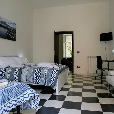 Mb Intera Casa Διαμέρισμα Νάπολη