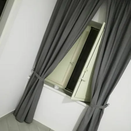 Neapolis Center Napoli
