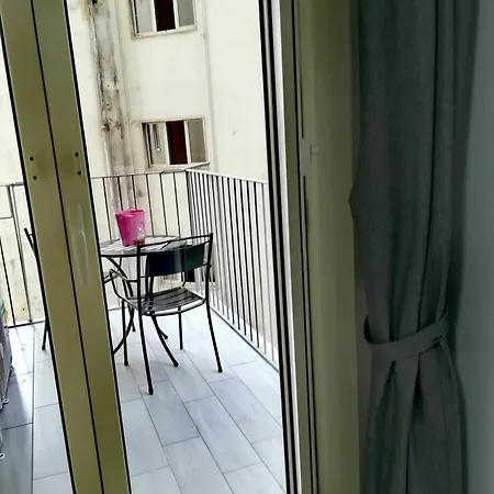 Neapolis Center 2* Napoli