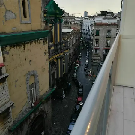 Neapolis Center 2* Napoli