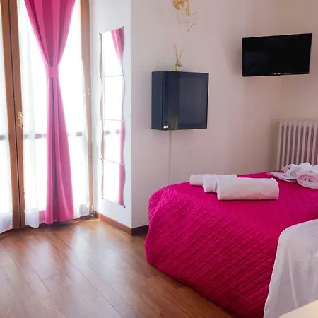Bed Boutique Colors 4*