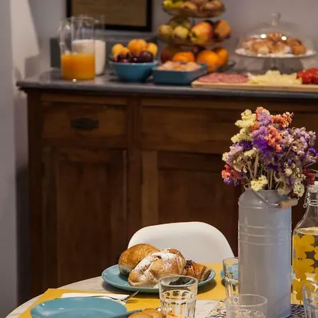 Borgo Vergini Garden Bed & Breakfast 2*