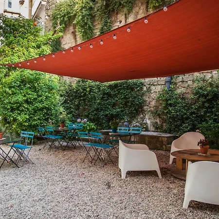 Borgo Vergini Garden Napoli