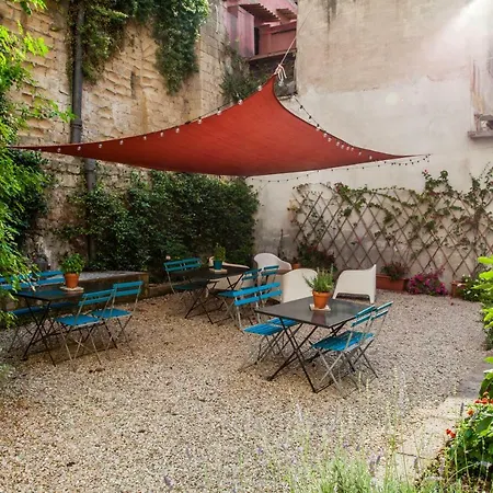 Bed & Breakfast Borgo Vergini Garden 2*