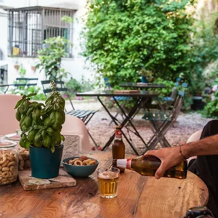 Borgo Vergini Garden Bed & Breakfast 2*