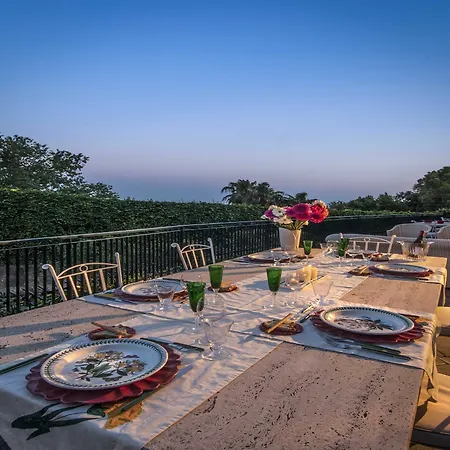 Villa Marechiaro - Villa & Relais