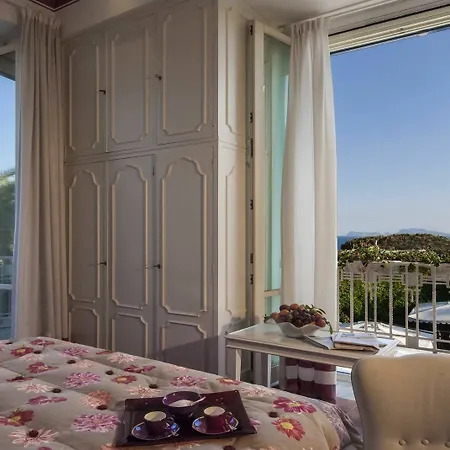 Villa Marechiaro - Villa & Relais Naples