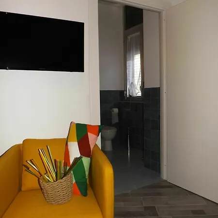 Domus Alma B&B 나폴리