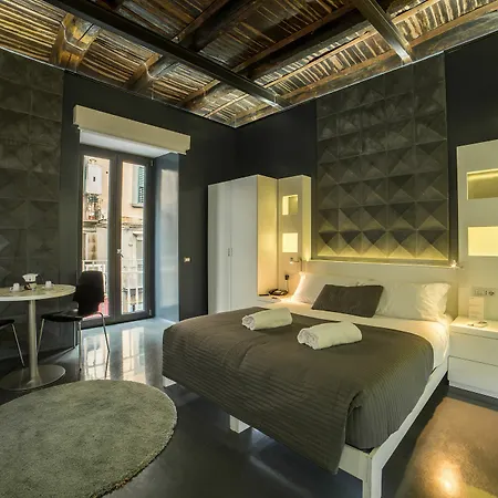 Casa de hóspedes Chiaia 197 Deluxe 2*