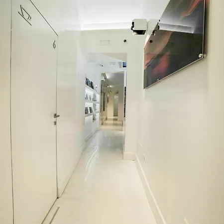 Casa de hóspedes Chiaia 197 Deluxe 2*