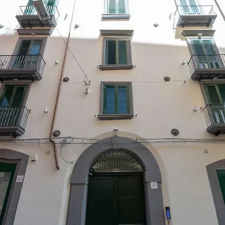 Lejlighedshotel Palazzo Settembrini 49 Napoli