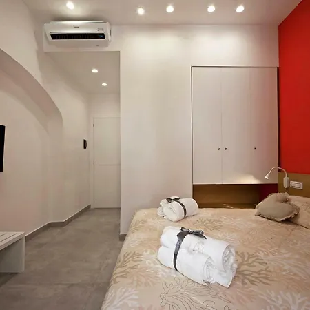 Domus Schilizzi 2*