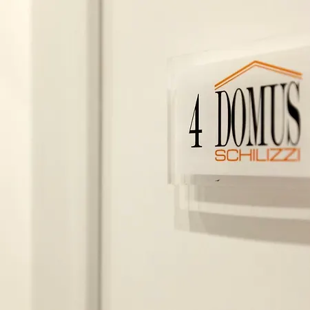 Domus Schilizzi 2* Naples