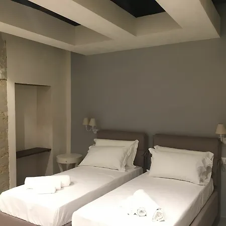 Vicoli Di 3*