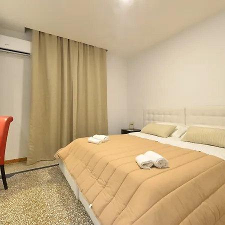 Guest house Napoli Central City