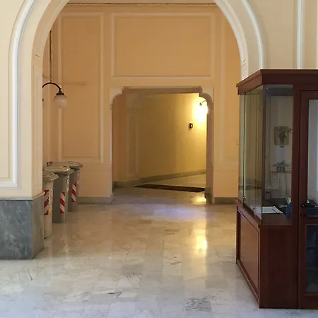Guest house Napoli Central City 2*