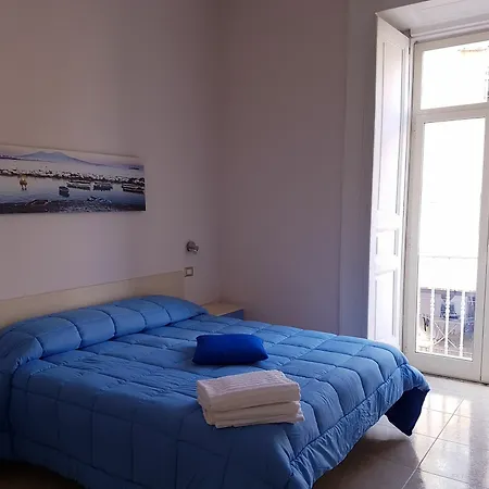 Napul'e فندق مبيت وإفطار نابولي