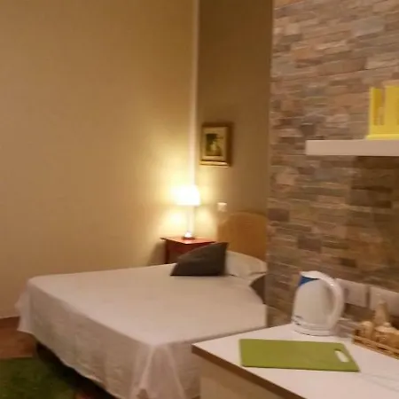 Le Stanze Di Angela Bed and Breakfast