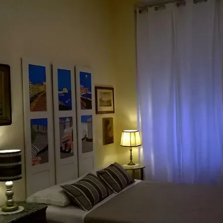 Le Stanze Di Angela Bed and Breakfast 3*