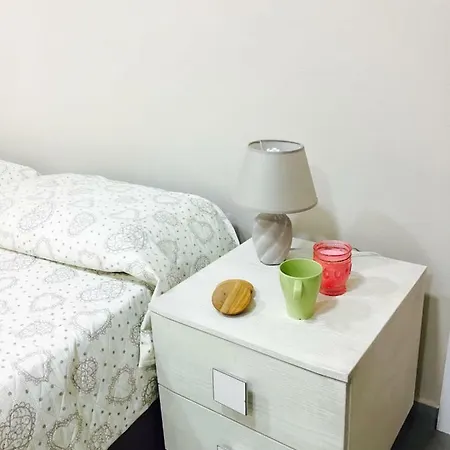 Cara Bed and Breakfast 2*