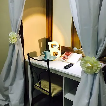 Cara Bed and Breakfast