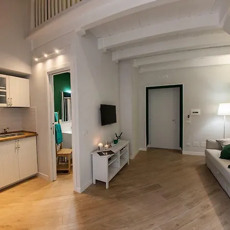 Relais Al Museo Πανσιόν Νάπολη