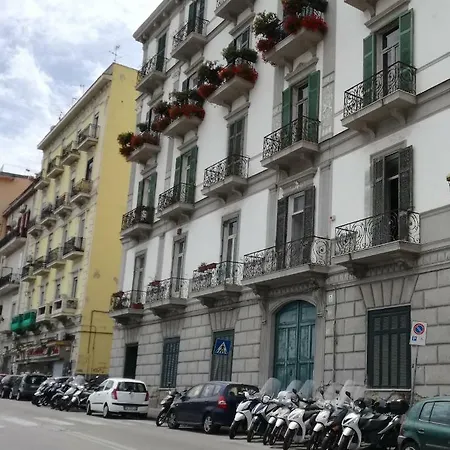 Posillipo Hill Apartment