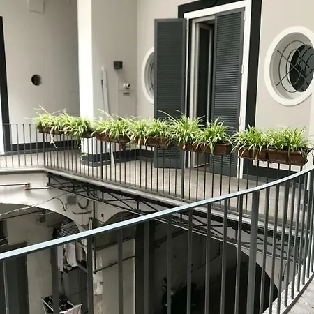 Palazzo Reale - Monte Di Dio Appartamento